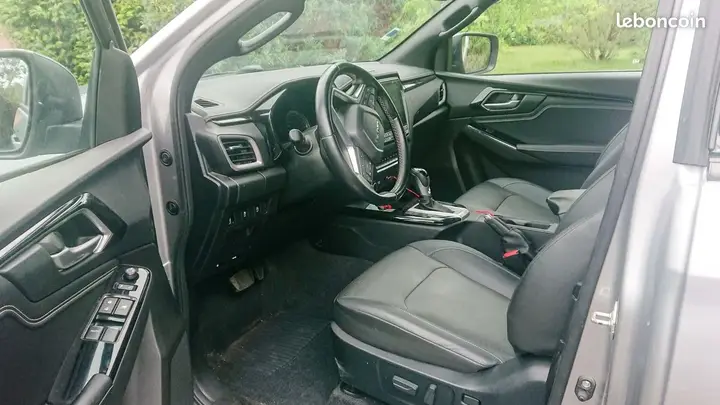 Isuzu D-Max 2022 photo 3