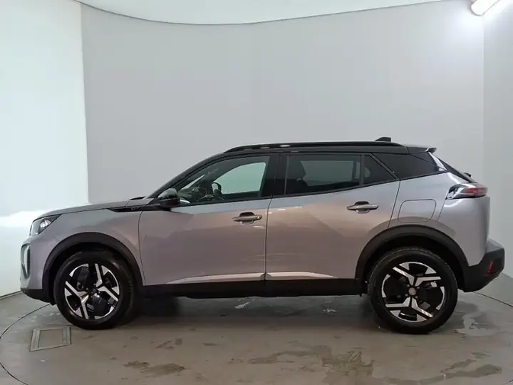 Peugeot 2008 2026 photo 4