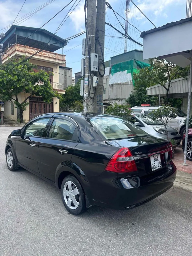 Chevrolet Aveo 2013 photo 4