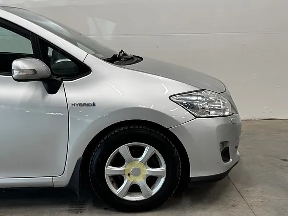 Toyota Auris 2011 photo 4
