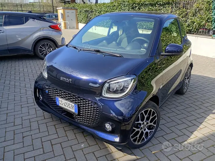 Smart Fortwo 2024 photo 4