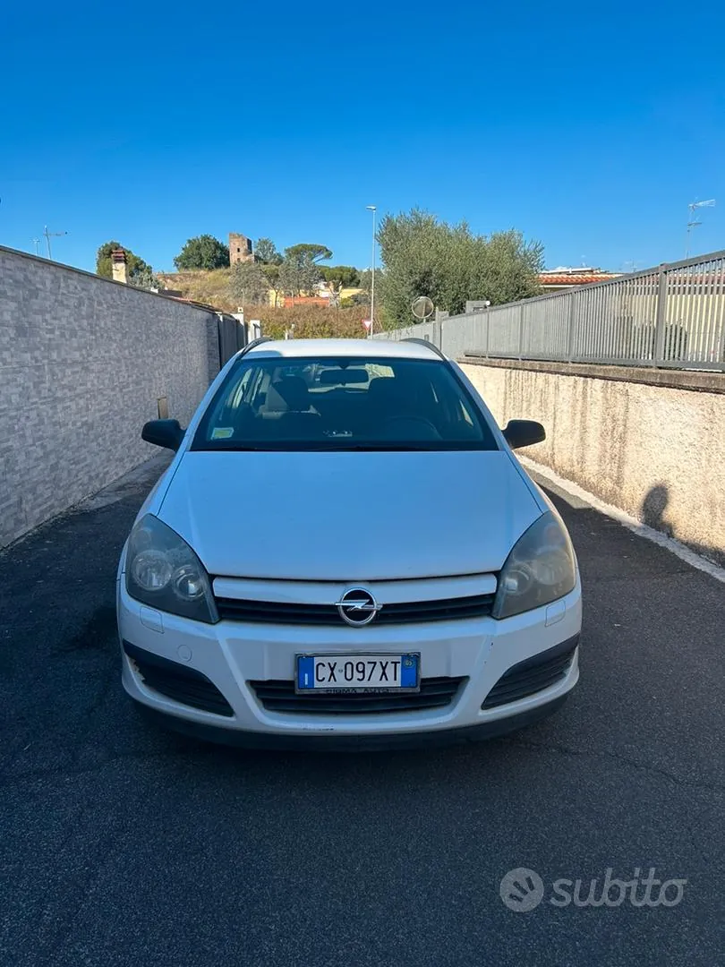 Opel Astra 2005 photo 2