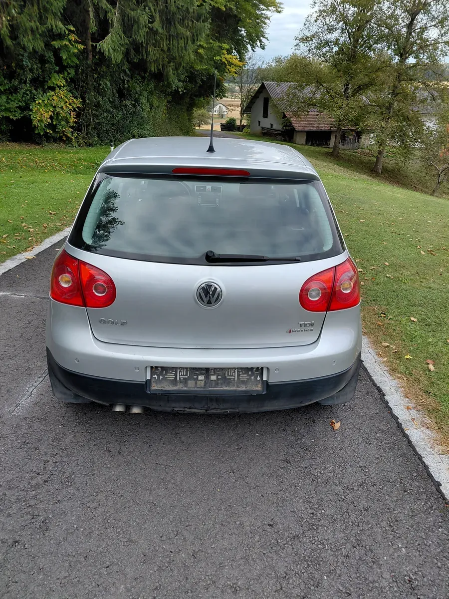Volkswagen Golf 2008 photo 3