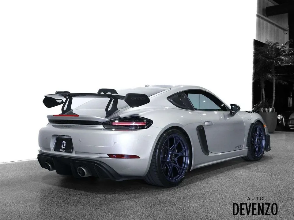 Porsche Gt4 Rs 2025 photo 3