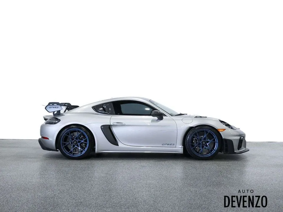 Porsche Gt4 Rs 2025 photo 2