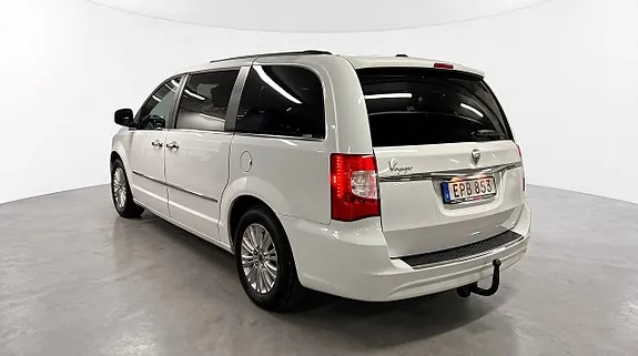 Lancia Voyager 2015 photo 4