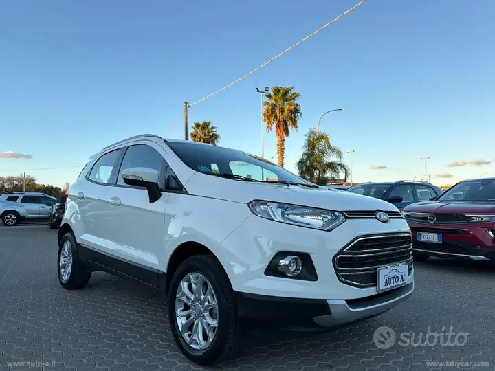 Ford Ecosport 2015 photo 3