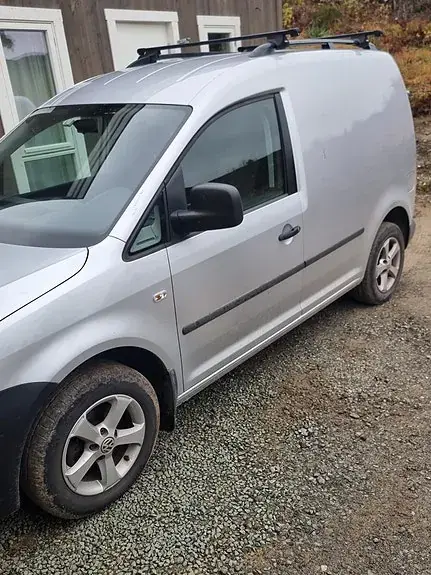 Volkswagen Caddy 2012 photo 2