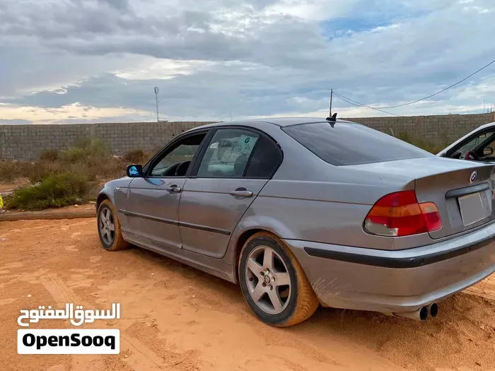 BMW 3 Series 2005 photo 4