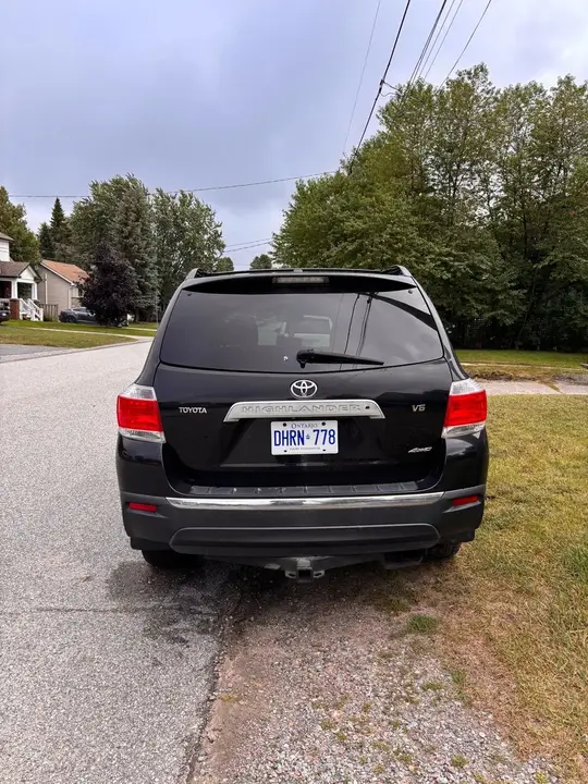 Toyota Highlander 2013 photo 5