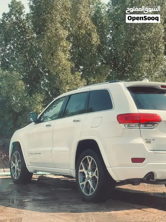 Jeep Grand Cherokee 2016 photo 4