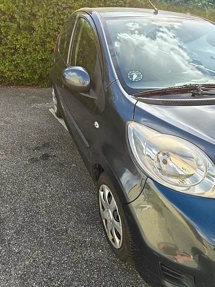 Peugeot 107 2010 photo 3