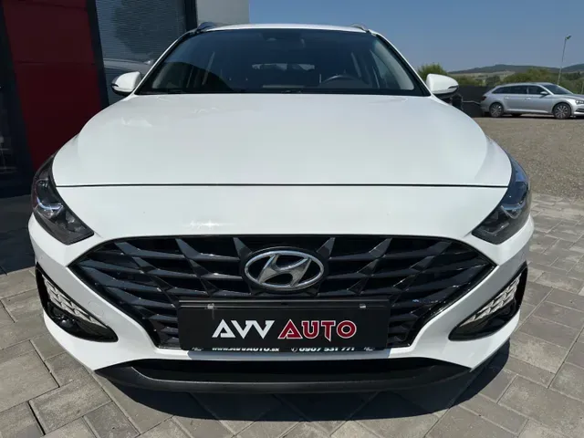 Hyundai I30 Cw 2021 photo 2