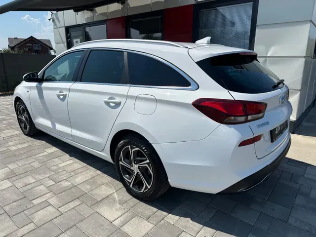 Hyundai I30 Cw 2021 photo 4