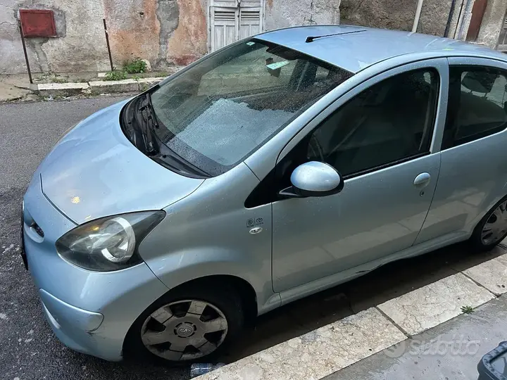 Toyota Aygo 2007 photo 2