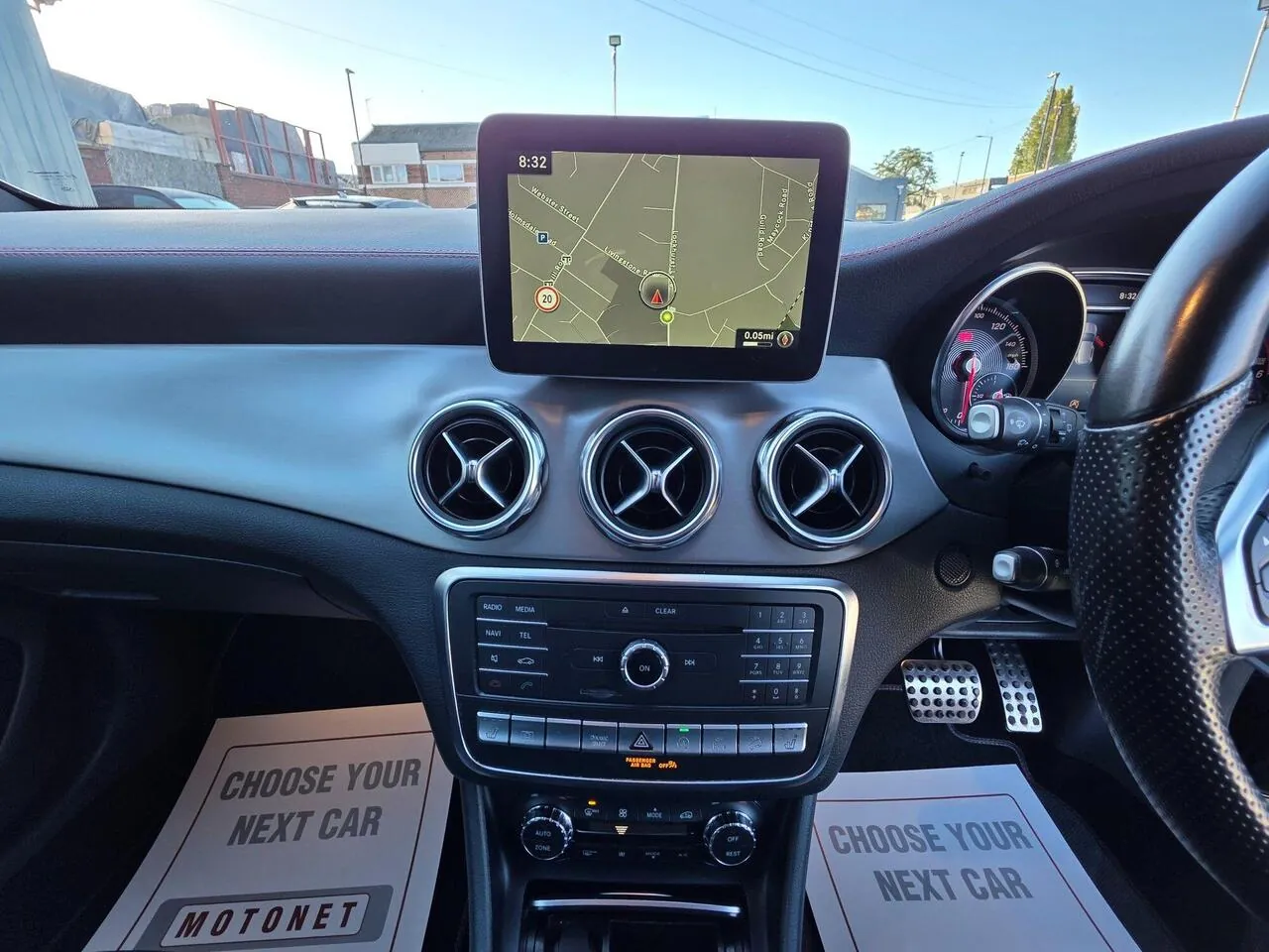 Mercedes-Benz Gla 2018 photo 2