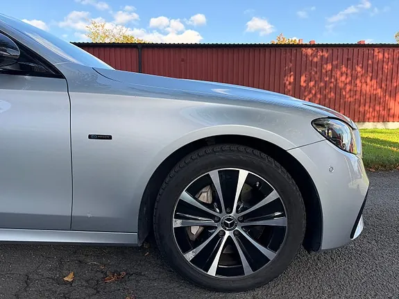 Mercedes-Benz E300 De 2021 photo 3