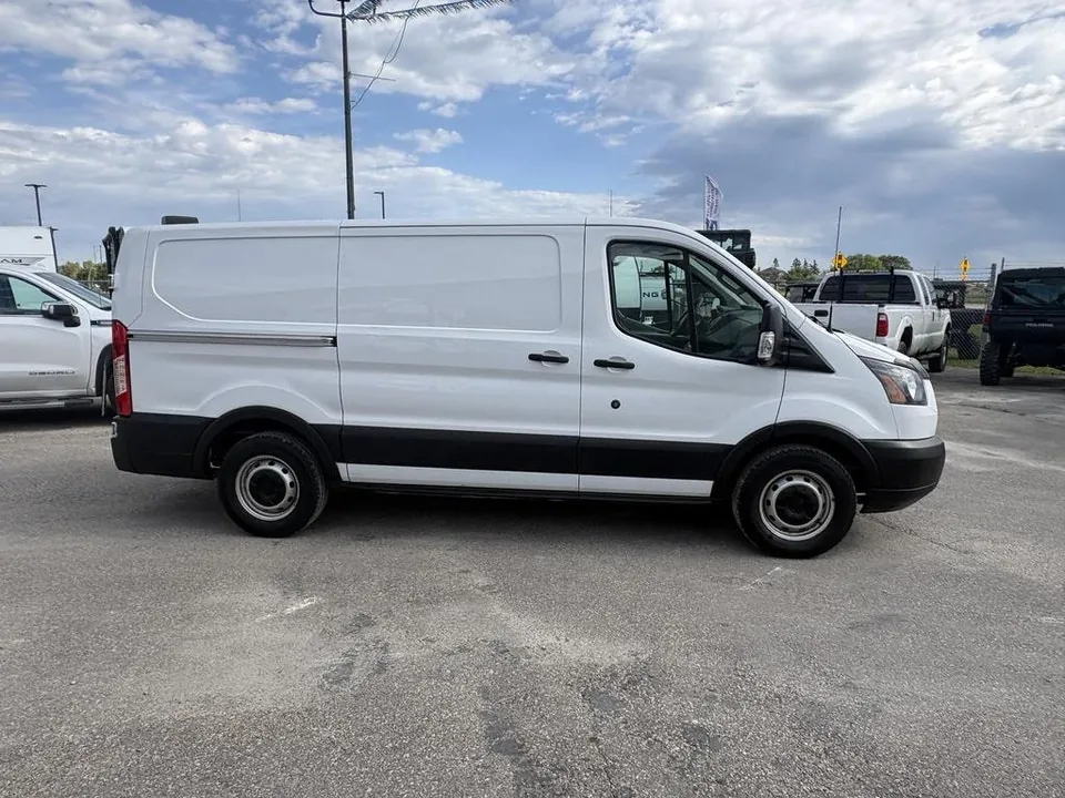 Ford Transit 2019 photo 3