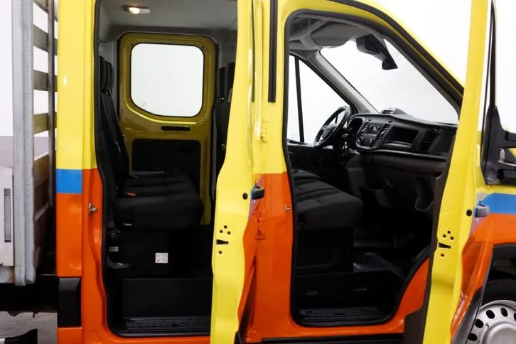 Ford Transit 2022 photo 3