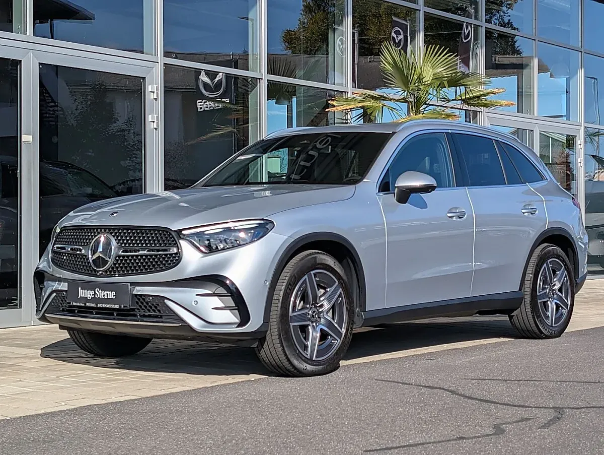 Mercedes-Benz Glc-Class 2023 photo 2