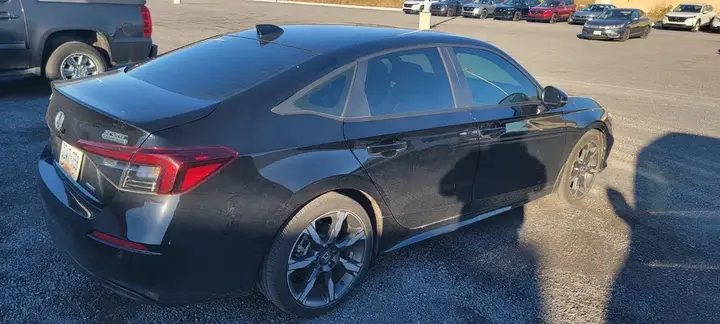 Honda Civic 2025 photo 2