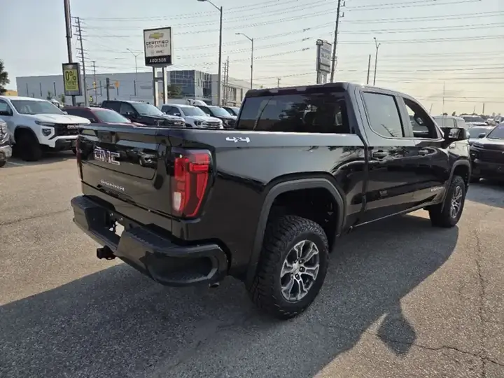 GMC Sierra 1500 2026 photo 4