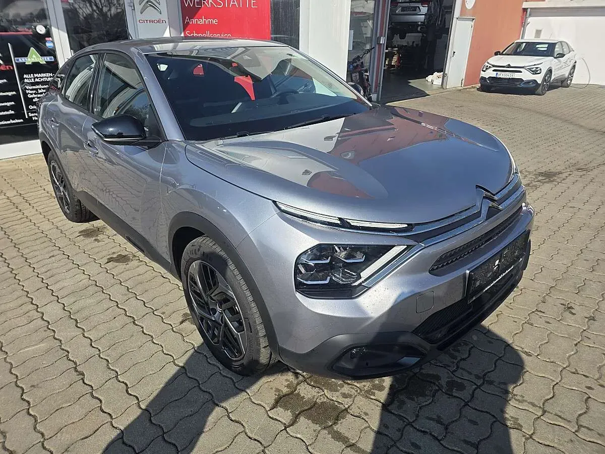 Citroen C4 2025 photo 2