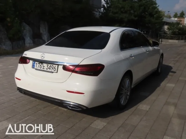 Mercedes-Benz E-Class 2021 photo 3