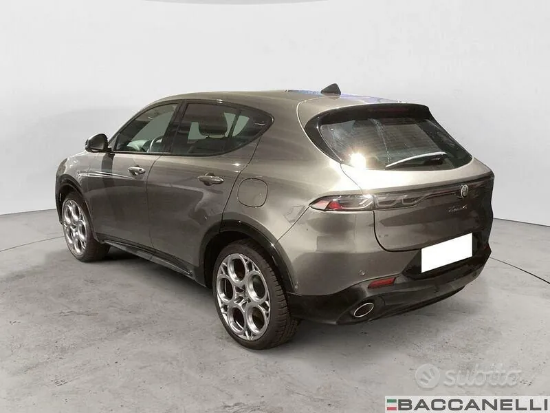 Alfa Romeo Tonale 2025 photo 2