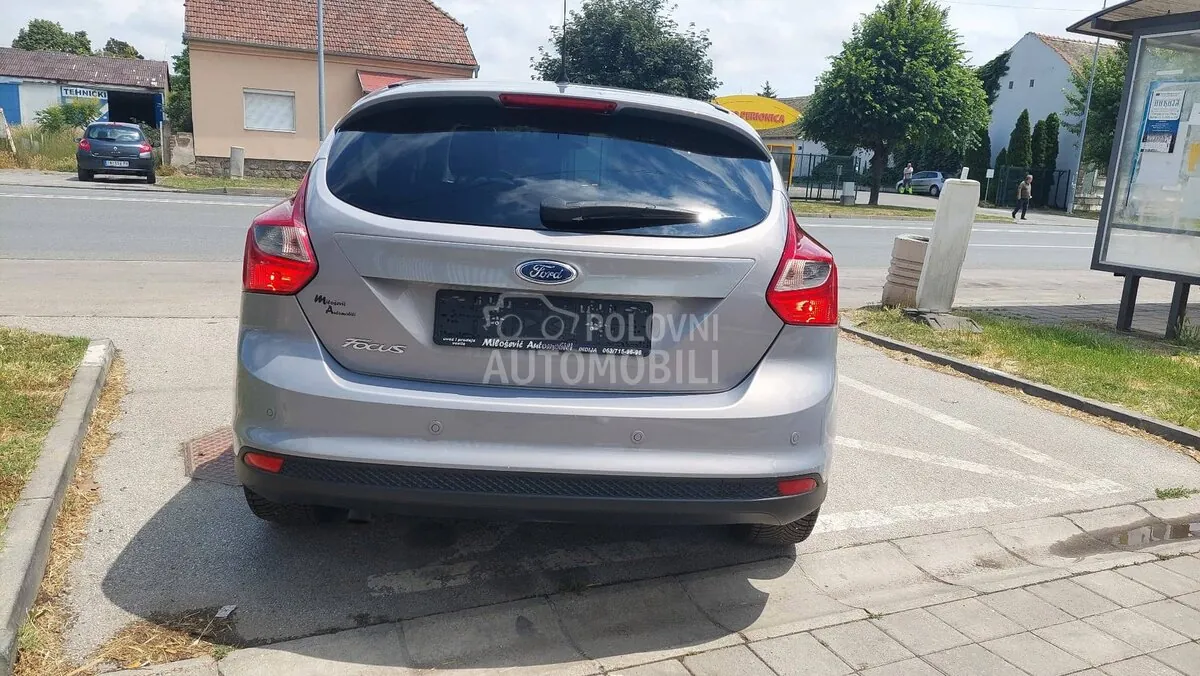 Ford Focus 2012 photo 5
