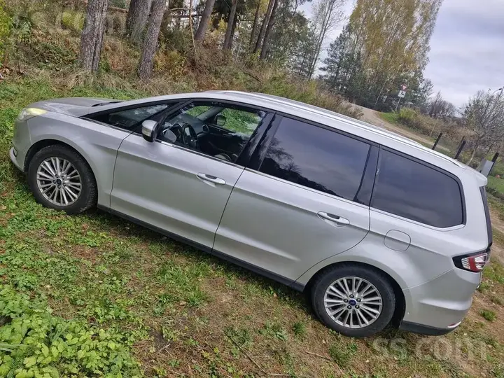 Ford Galaxy 2016 photo 5