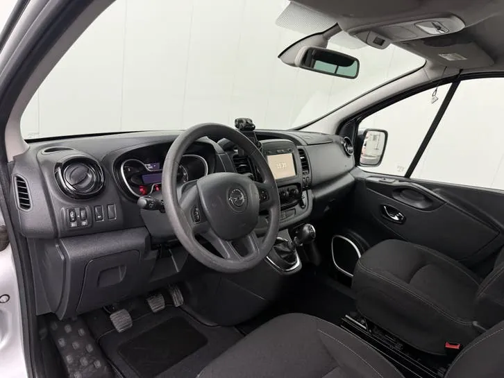 Opel Vivaro 2018 photo 3