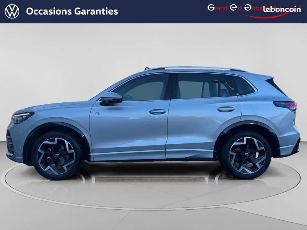 Volkswagen Tiguan 2025 photo 3