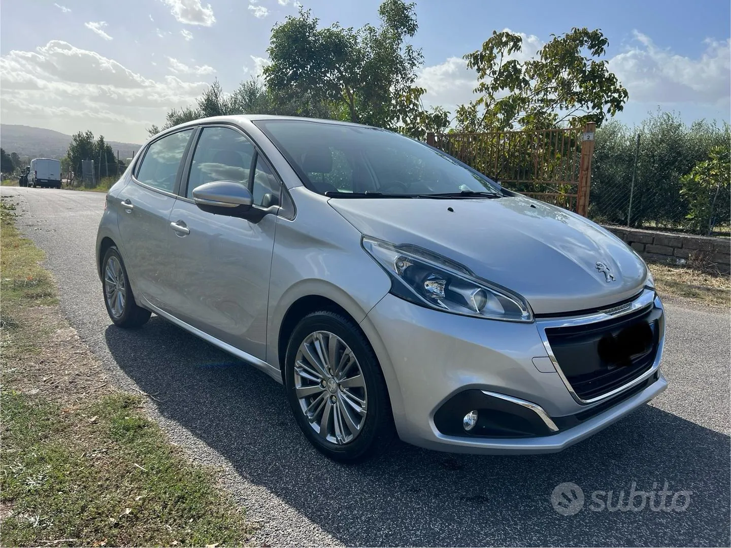 Peugeot 208 2016 photo 5