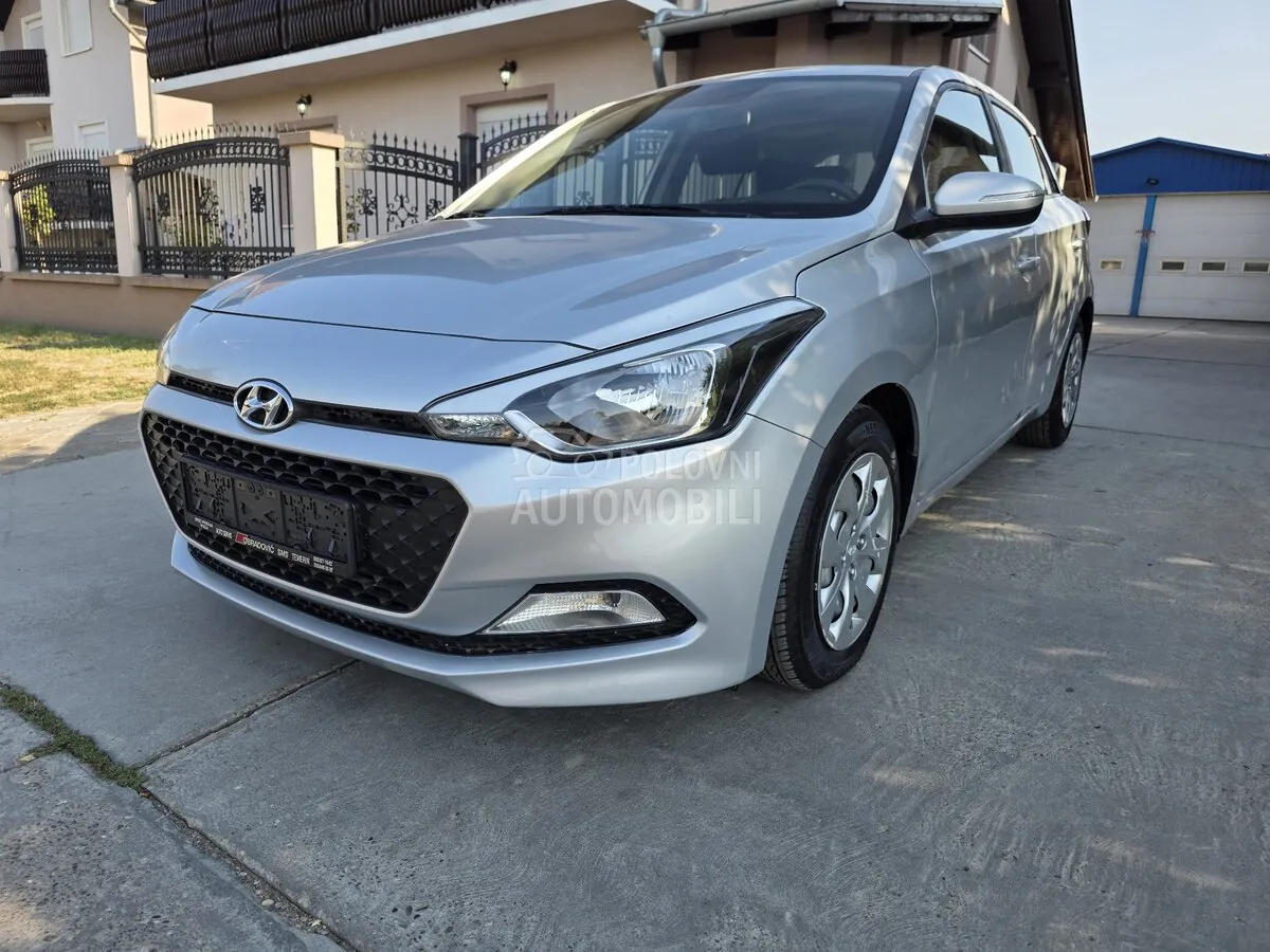 Hyundai I20 2016 photo 2