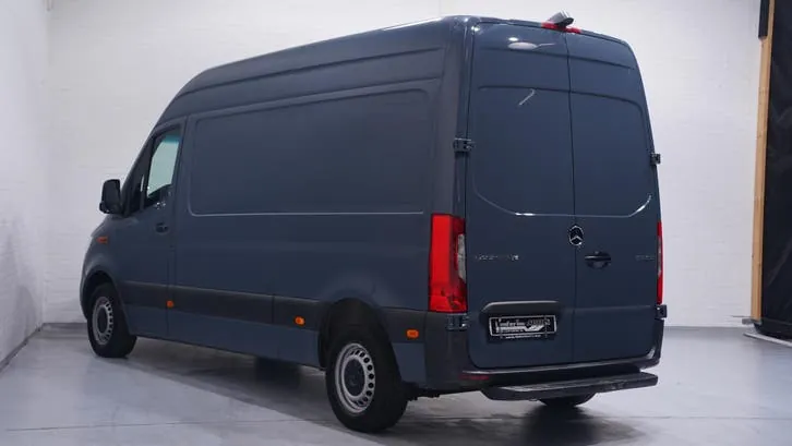 Mercedes-Benz Sprinter 2024 photo 3