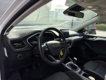 Ford Focus 2020 photo 3