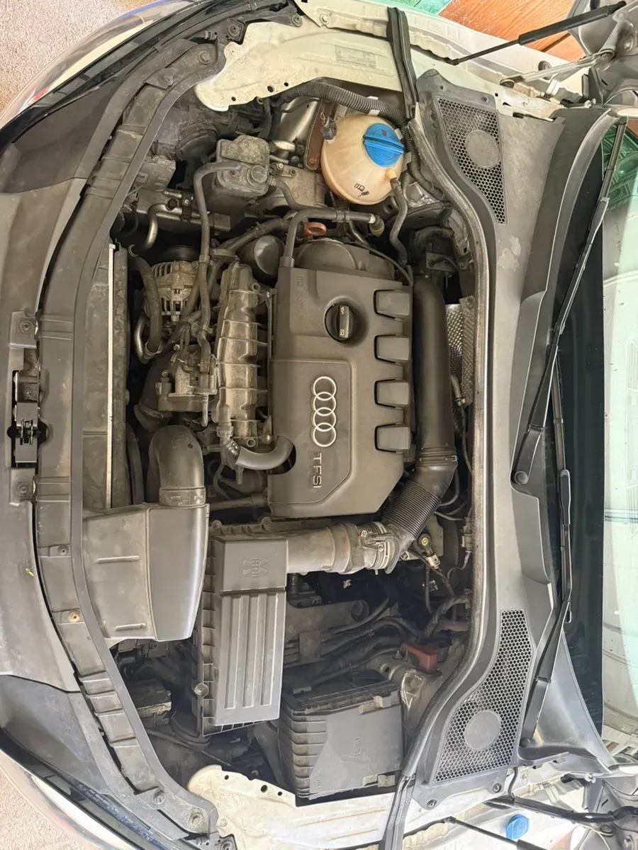 Audi Tt 2010 photo 3