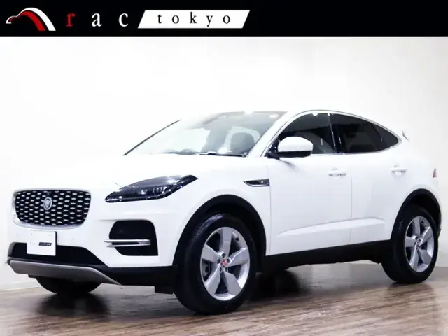 Jaguar E-Pace 2021 photo 2