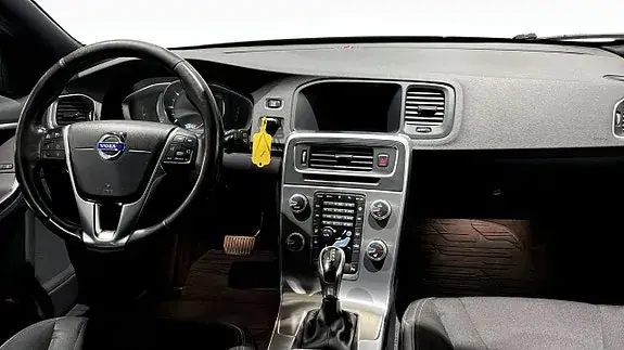 Volvo V60 2017 photo 4