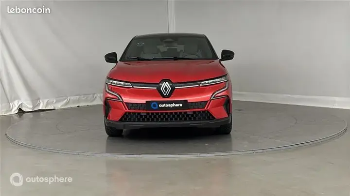 Renault Megane 2023 photo 2