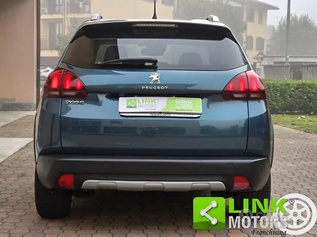 Peugeot 2008 2019 photo 2