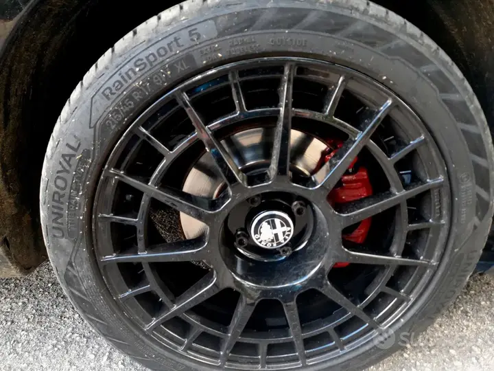 Alfa Romeo Mito 2023 photo 5
