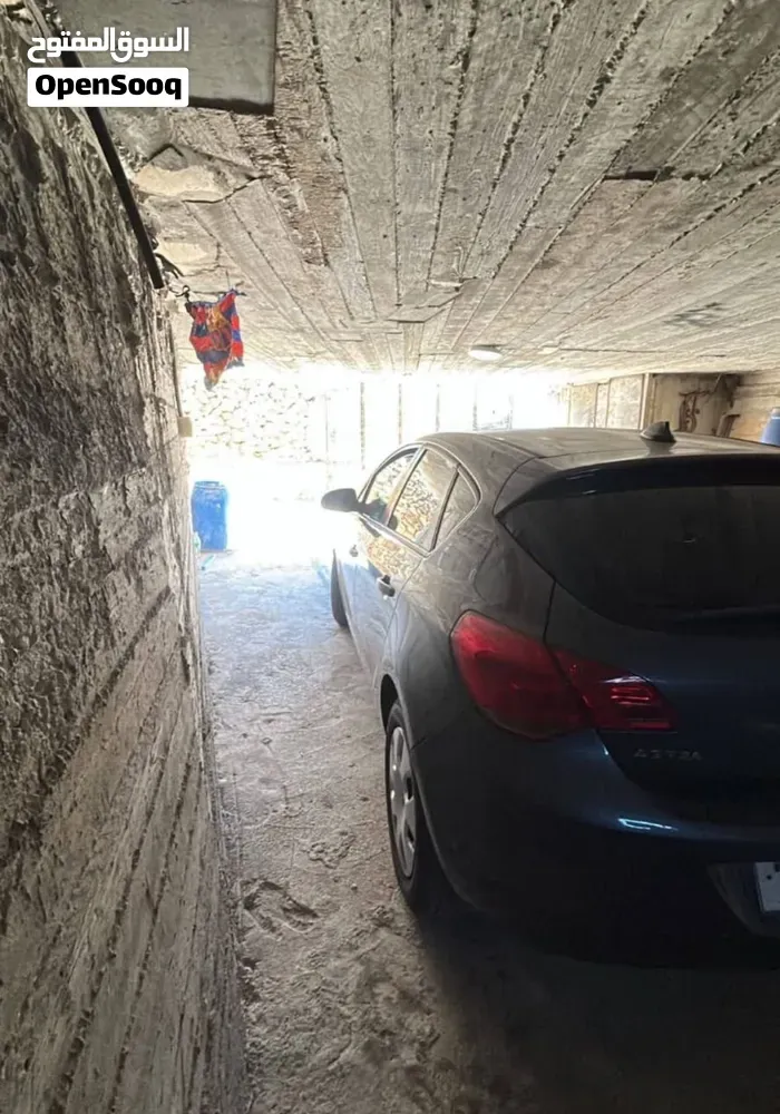 Opel Astra 2013 photo 4