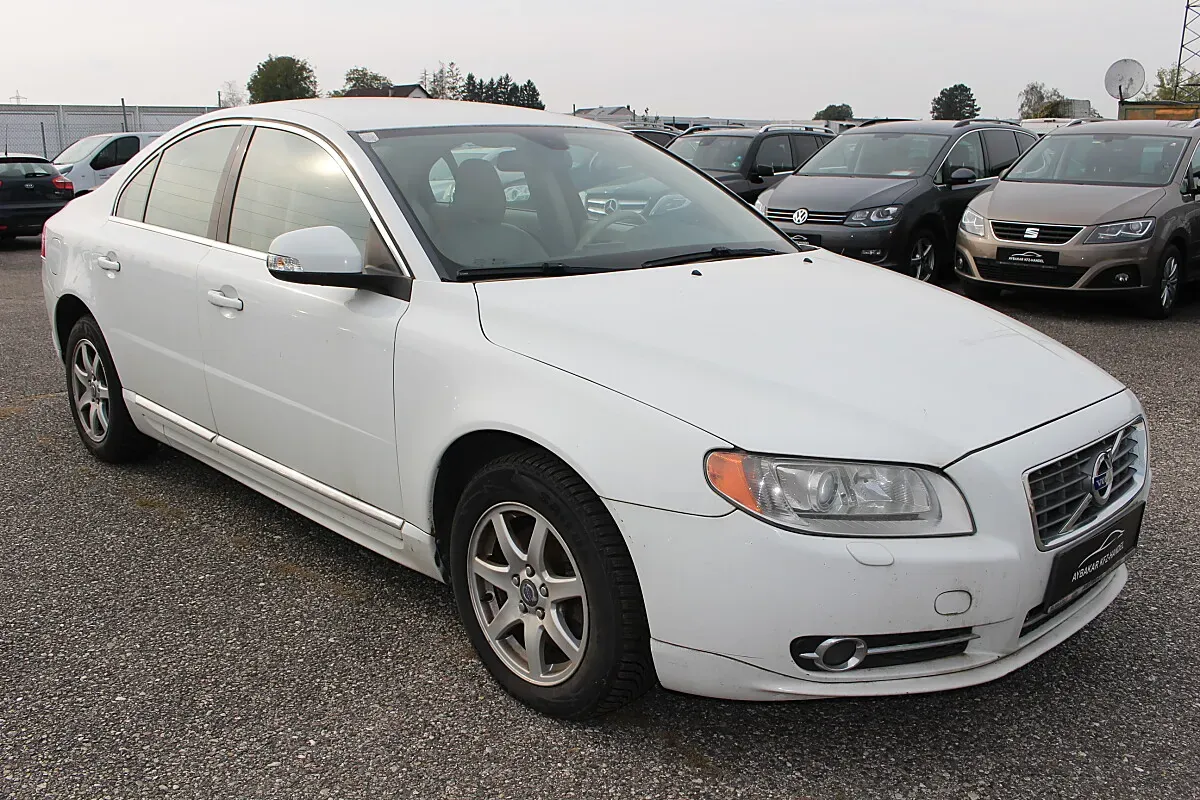 Volvo S80 2010 photo 3