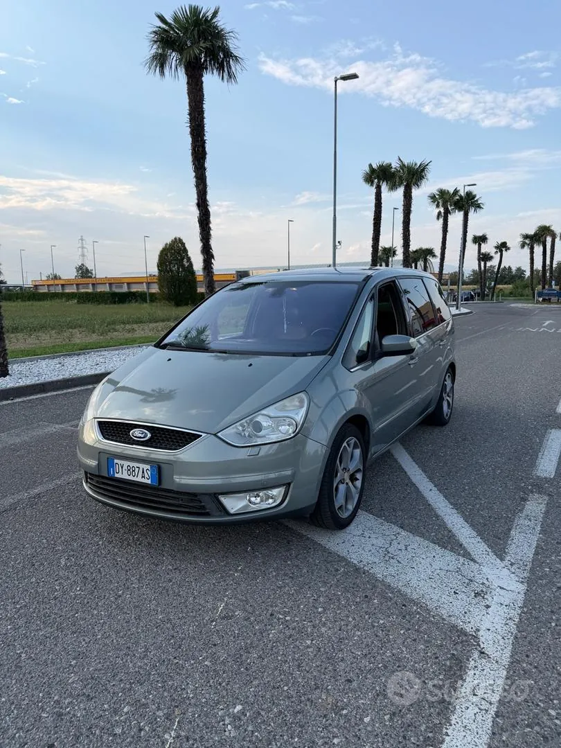 Ford Galaxy 2009 photo 5