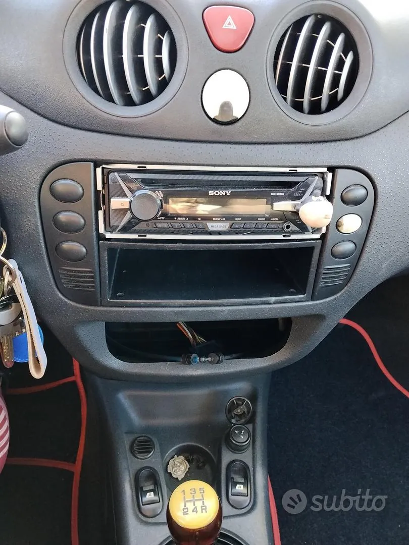Citroen C2 2004 photo 4