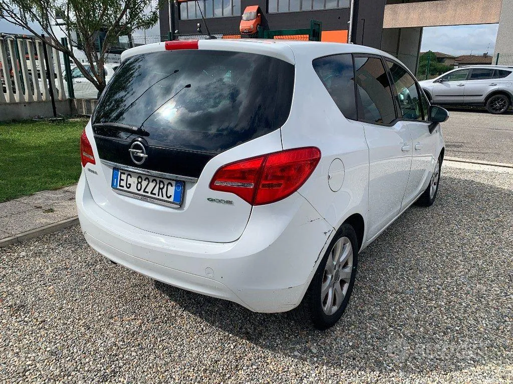 Opel Meriva 2011 photo 5