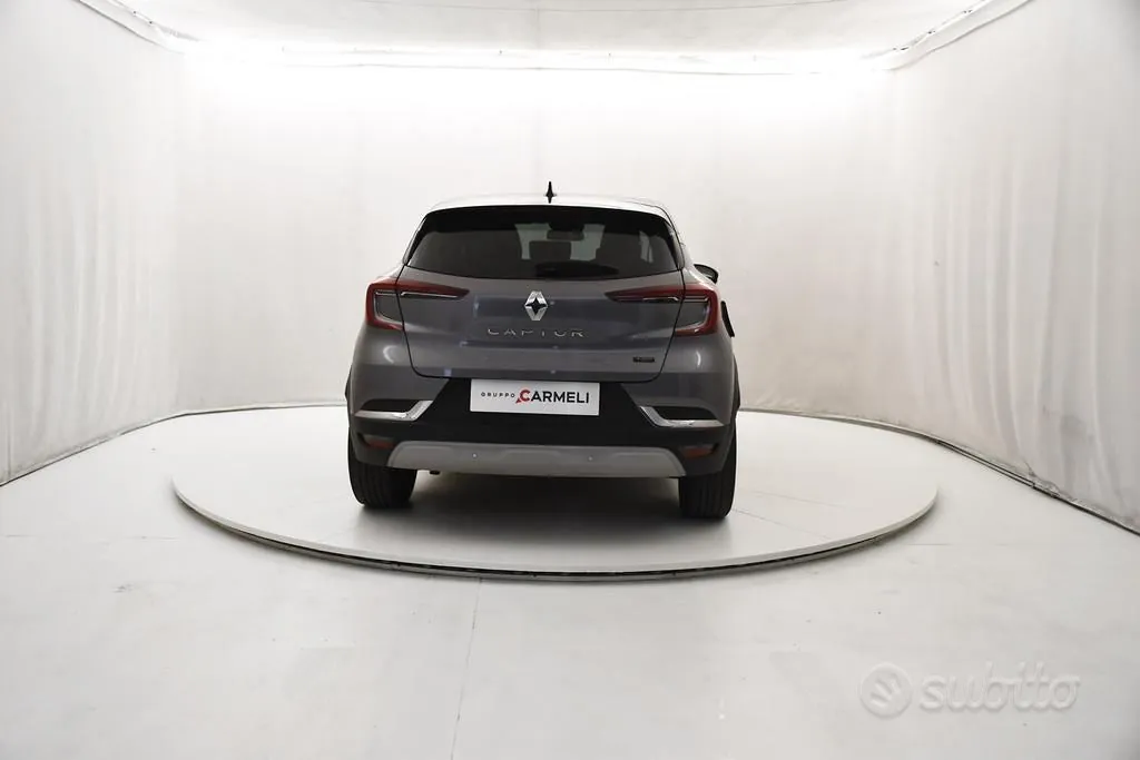 Renault Captur 2023 photo 4