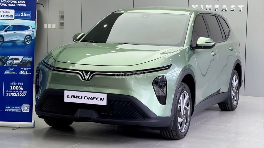 Vinfast Limo Green 2026 photo 2